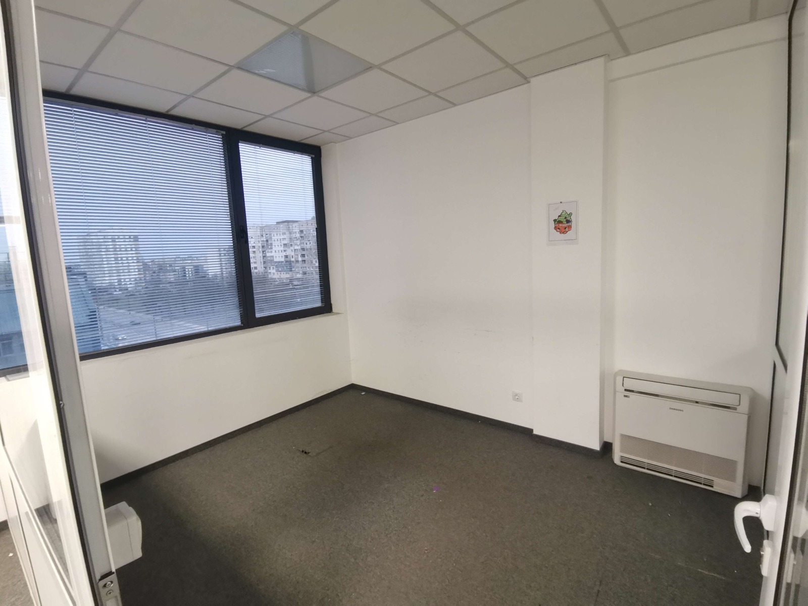 Продава ОФИС, гр. София, Люлин 7, снимка 2 - Офиси - 52580909