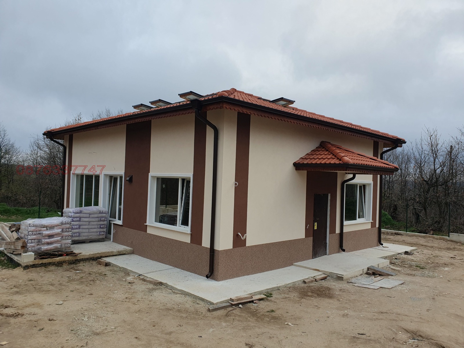 Продава КЪЩА, с. Приселци, област Варна, снимка 2 - Къщи - 54210735