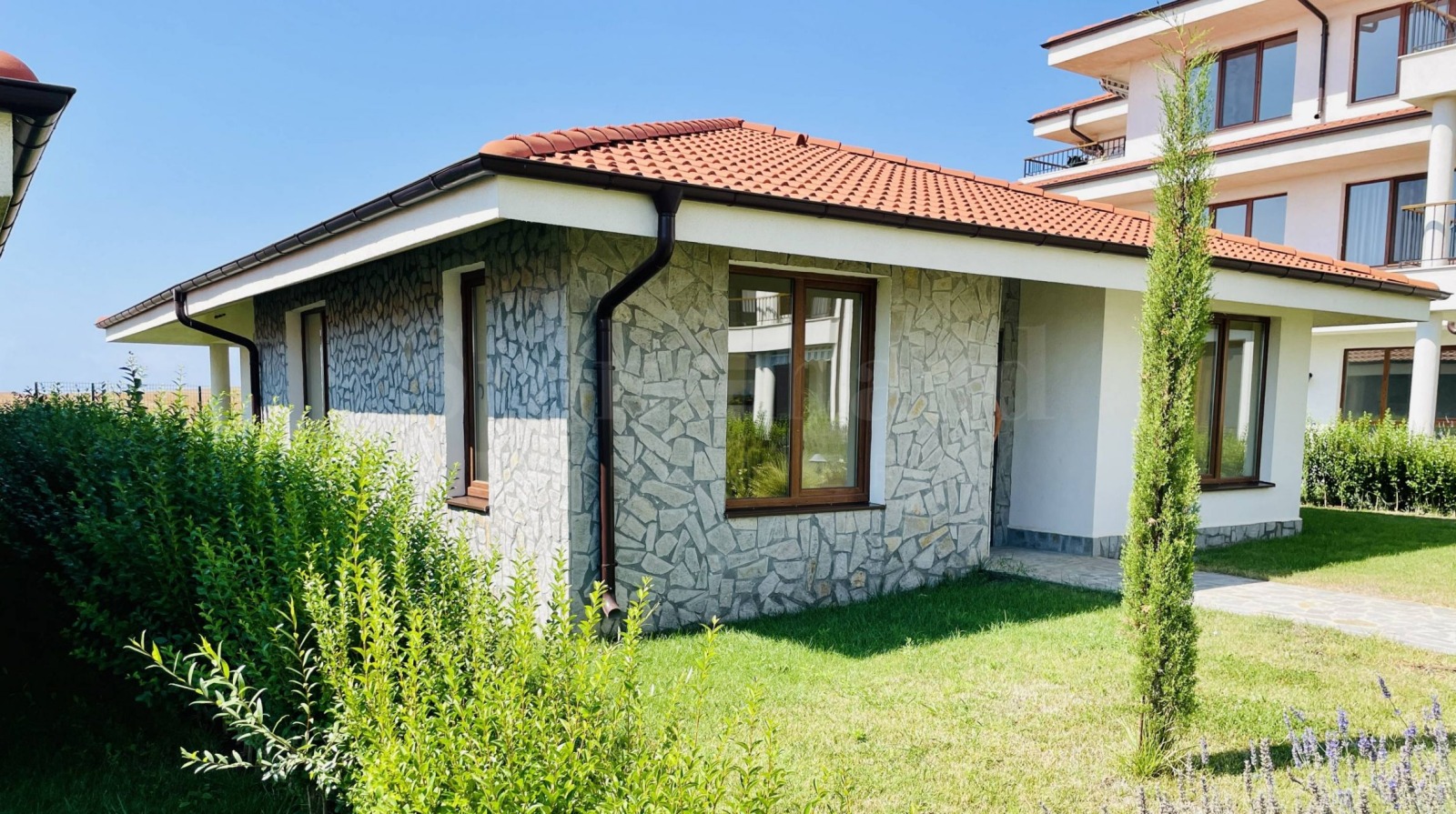 Продава КЪЩА, гр. Ахелой, област Бургас