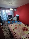 Продава 2-СТАЕН, град Търговище, Запад 2 • 80000 € / 156466.40 лв. • 40023802 9