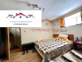 Продава етаж от къща град Добрич ЖП Гара - [1] 