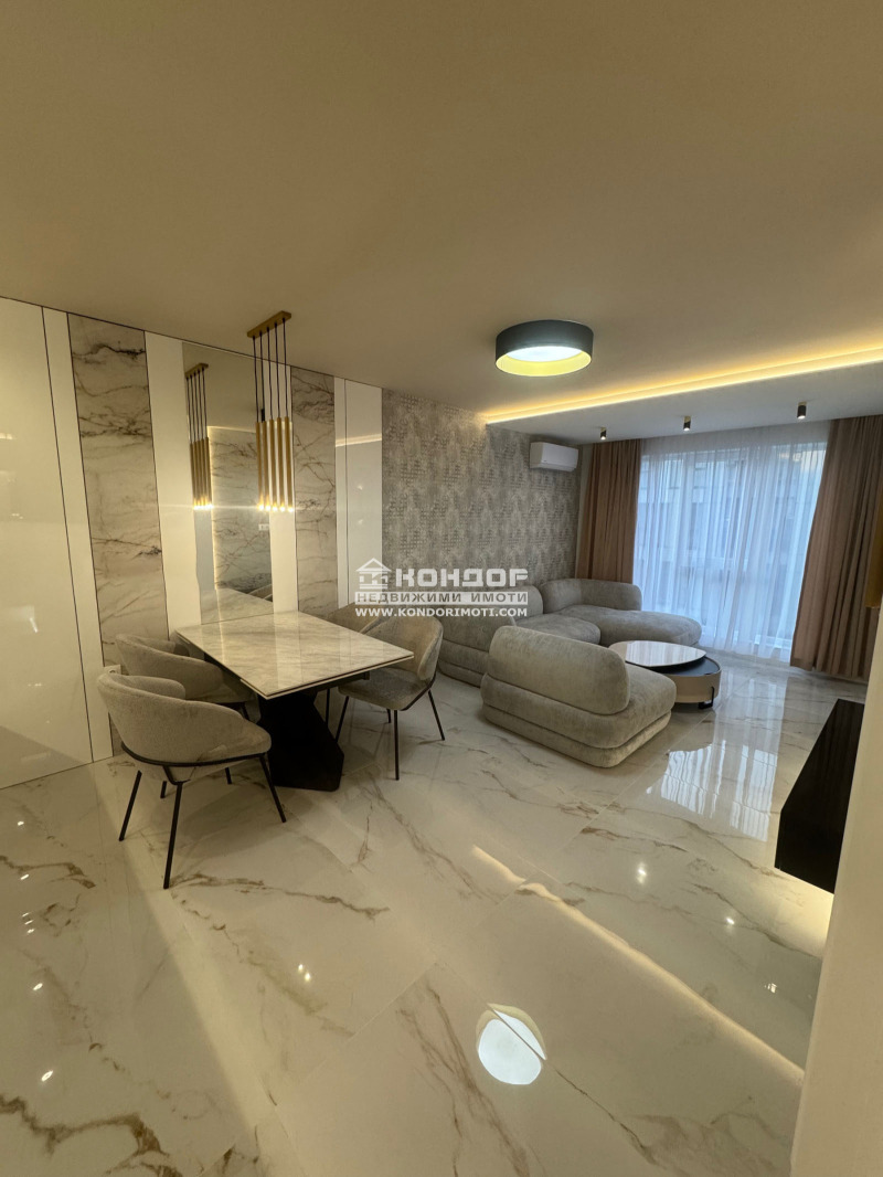 Продава 3-СТАЕН, гр. Пловдив, Остромила, снимка 3 - Апартаменти - 52837632