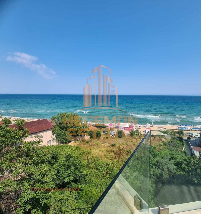 En venta  3+ dormitorios Varna , m-t Alen mak , 240 metros cuadrados | 29181313