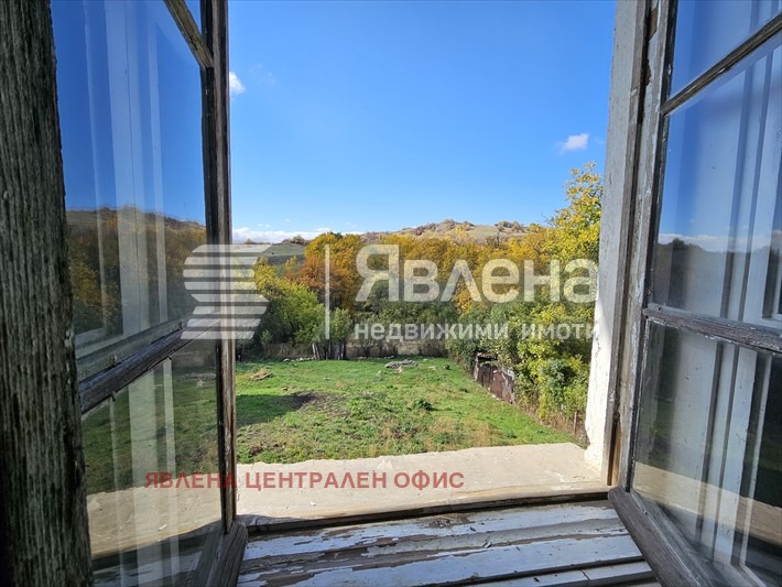 Продава КЪЩА, с. Големо Бучино, област Перник, снимка 13 - Къщи - 53426080