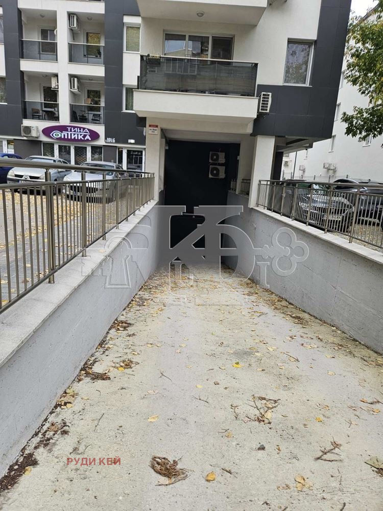 Продава ГАРАЖ, ПАРКОМЯСТО, гр. Варна, Младост 1, снимка 4 - Гаражи и паркоместа - 52410843