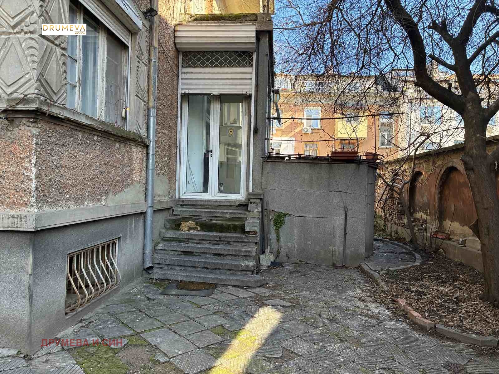 Продава ЕТАЖ ОТ КЪЩА, гр. Варна, Център, снимка 12 - Етаж от къща - 49574142