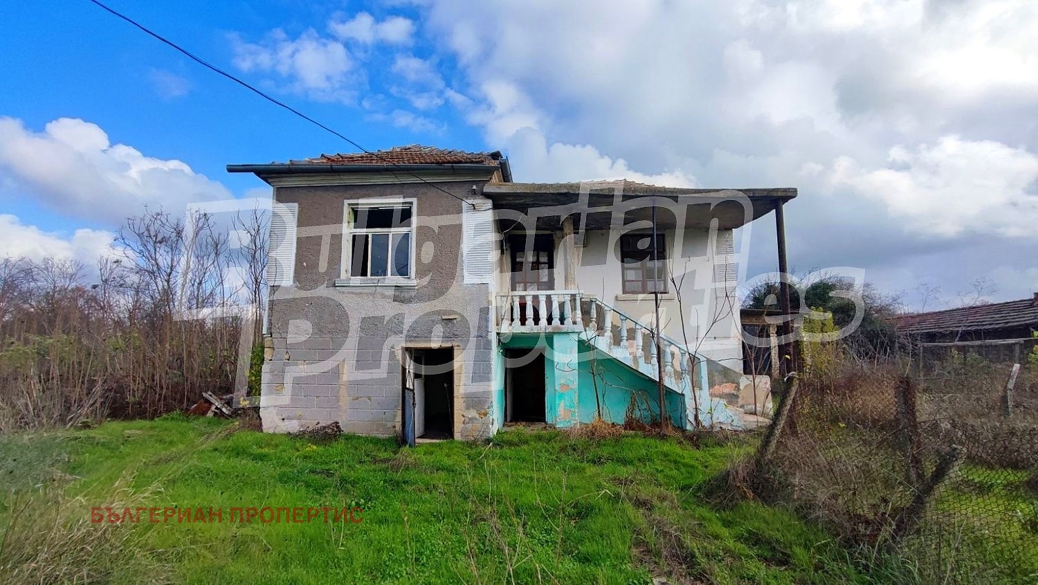 Продава КЪЩА, с. Загорци, област Бургас