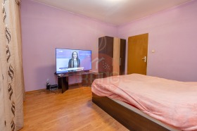 2 Schlafzimmer Obelja 1, Sofia 5