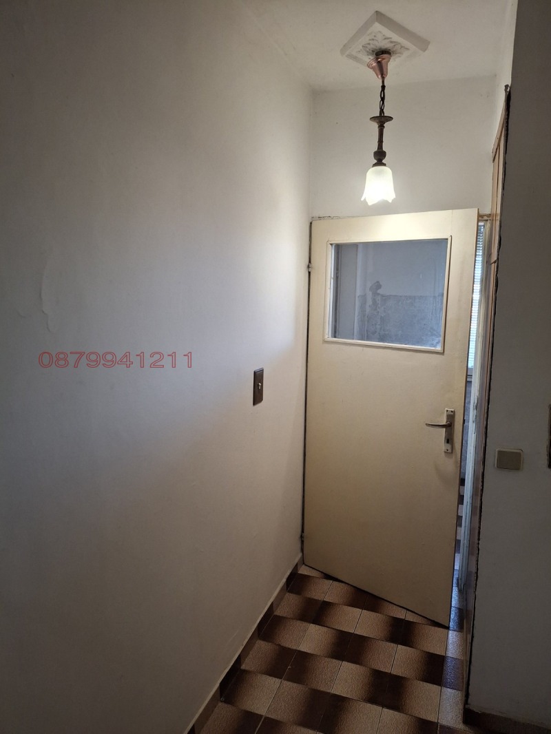 Продава 4-СТАЕН, гр. Нови пазар, област Шумен, снимка 5 - Апартаменти - 52970443