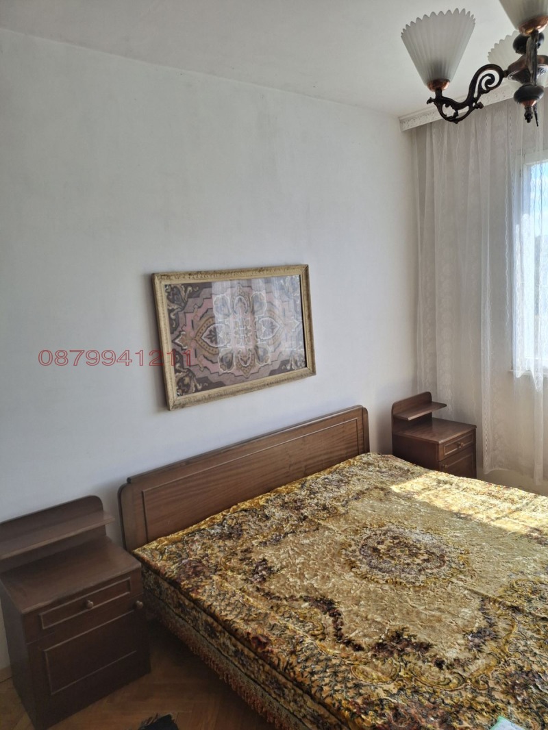 Продава 4-СТАЕН, гр. Нови пазар, област Шумен, снимка 10 - Апартаменти - 52970443