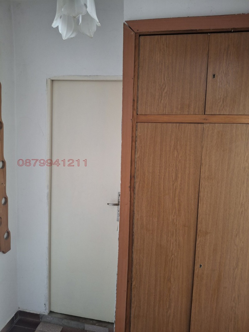 Продава 4-СТАЕН, гр. Нови пазар, област Шумен, снимка 7 - Апартаменти - 52970443