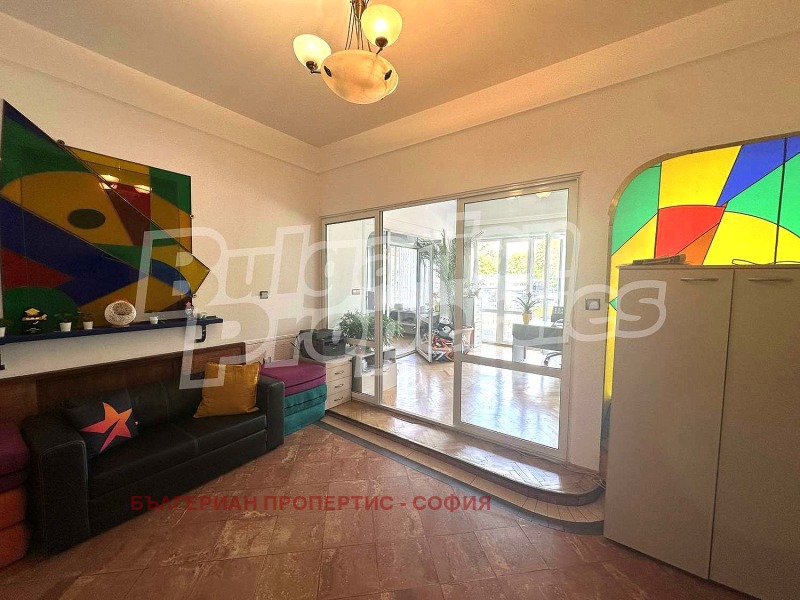 Na sprzedaż  Biuro Sofia , Centar , 186 mkw | 94840350 - obraz [4]