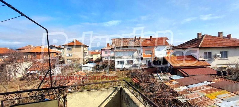 Продава  Етаж от къща град Кюстендил , Бузлуджа , 136 кв.м | 34389049 - изображение [17]