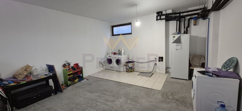 Te koop  Huis Varna , m-t Manastirski rid , 344 m² | 15363583 - afbeelding [12]