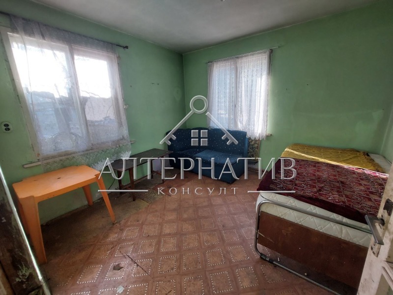 Продава КЪЩА, гр. Бургас, Победа, снимка 8 - Къщи - 47421030