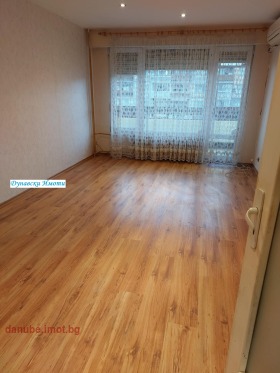 1 Schlafzimmer Zdrawez Sewer 2, Ruse