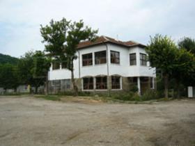 Продажба на имоти в с. Росно, област Велико Търново - изображение 1 