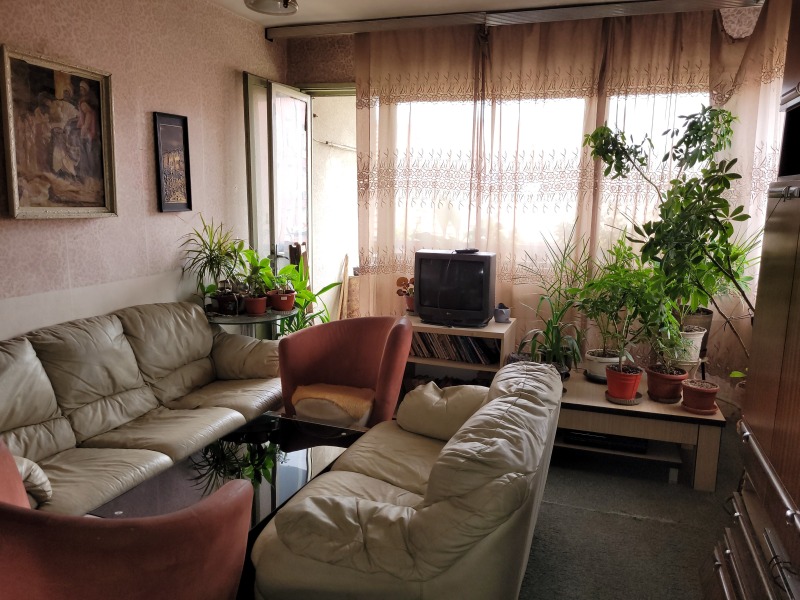 Na prodej  2 ložnice Pleven , Idealen centar , 102 m2 | 40294737