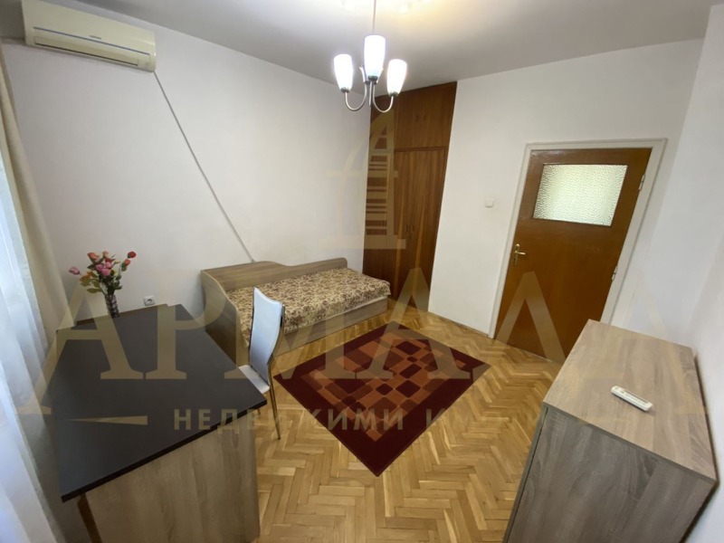 En venta  3+ dormitorios Plovdiv , Tsentar , 140 metros cuadrados | 34997444 - imagen [12]