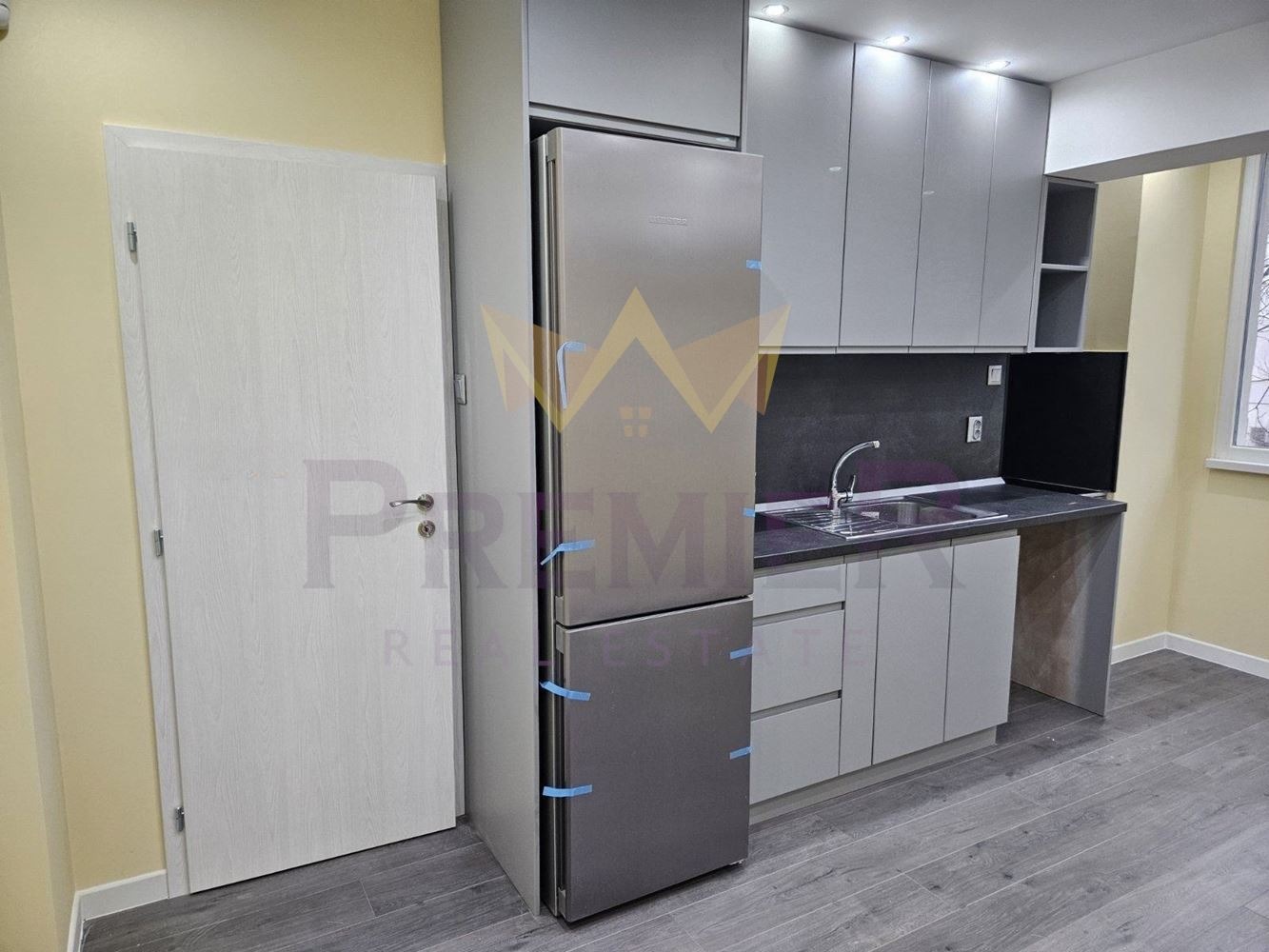 Продава 3-СТАЕН, гр. София, Карпузица, снимка 3 - Апартаменти - 55008336
