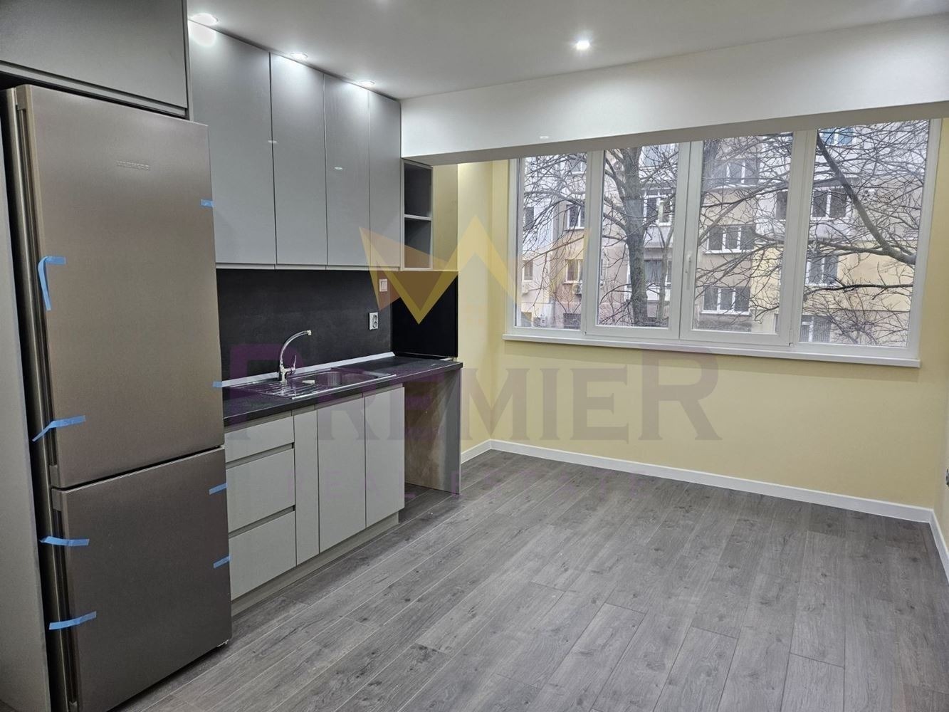 Продава 3-СТАЕН, гр. София, Карпузица, снимка 2 - Апартаменти - 55008336