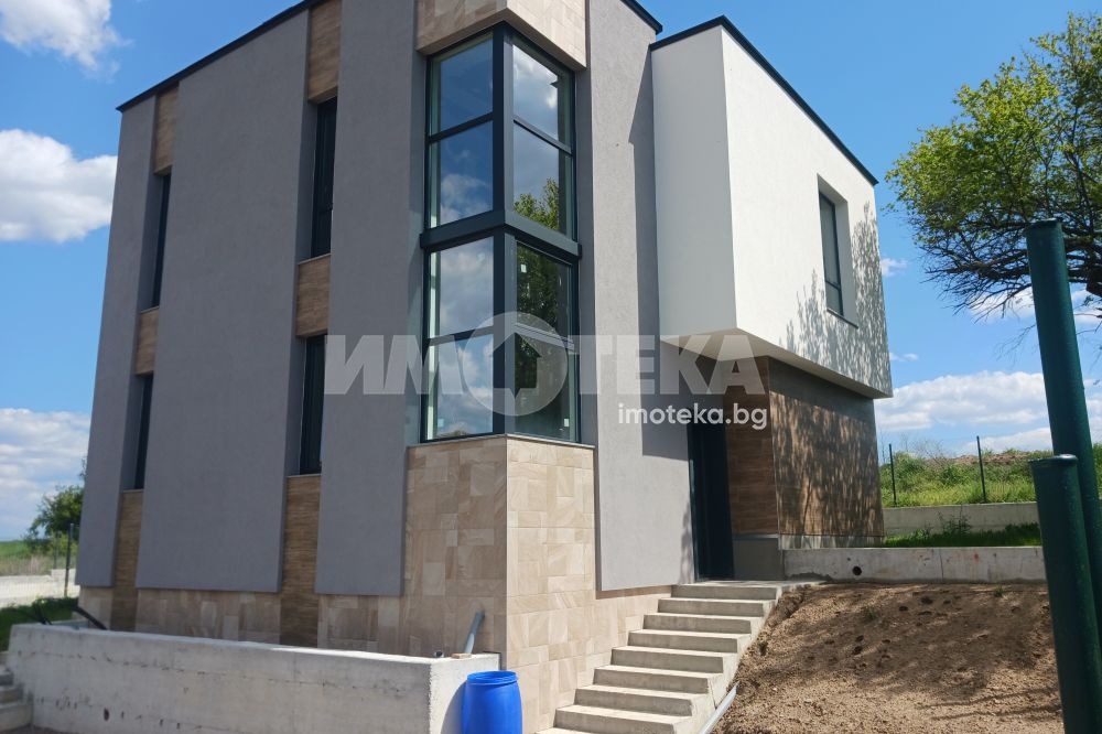 Продава КЪЩА, с. Хераково, област София област, снимка 3 - Къщи - 53859655