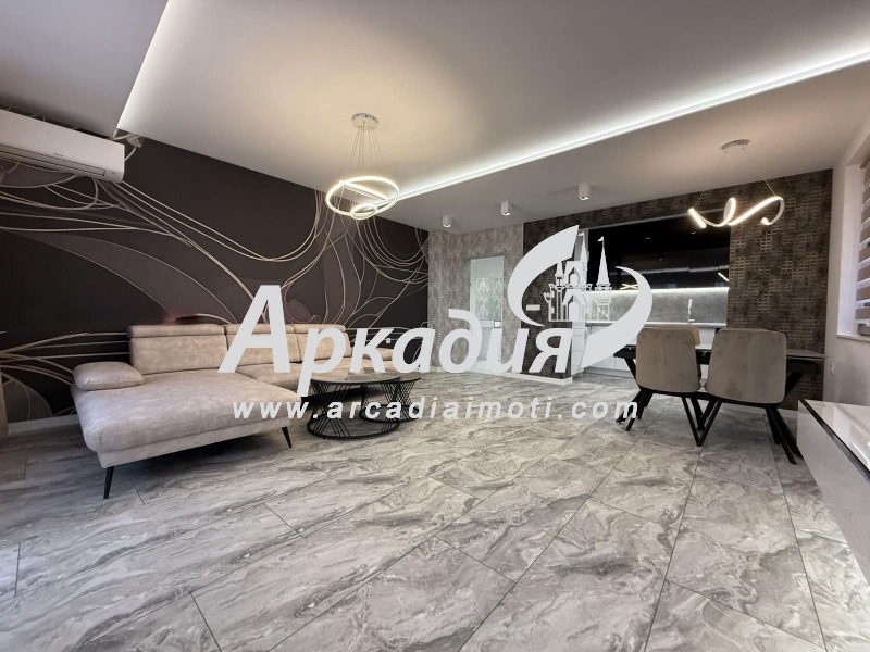 Продава  3-стаен град Пловдив , Въстанически , 118 кв.м | 67520384