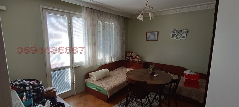 Продава 4-СТАЕН, гр. Шумен, Куршун чешма, снимка 5 - Апартаменти - 52784660