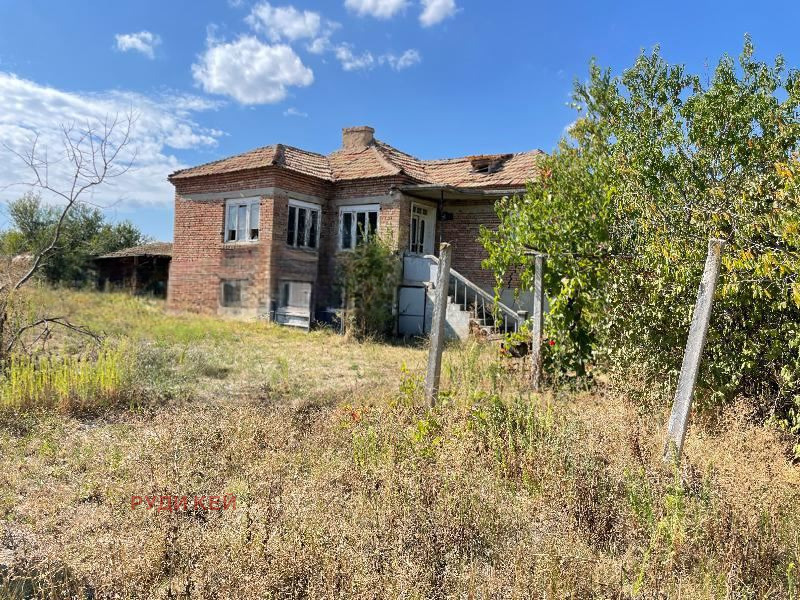 Продава КЪЩА, с. Караманите, област Варна, снимка 2 - Къщи - 52723838