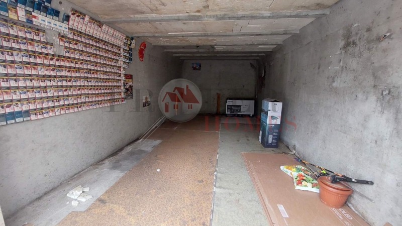 Продава ГАРАЖ, ПАРКОМЯСТО, гр. Велико Търново, Център, снимка 2 - Гаражи и паркоместа - 52799063