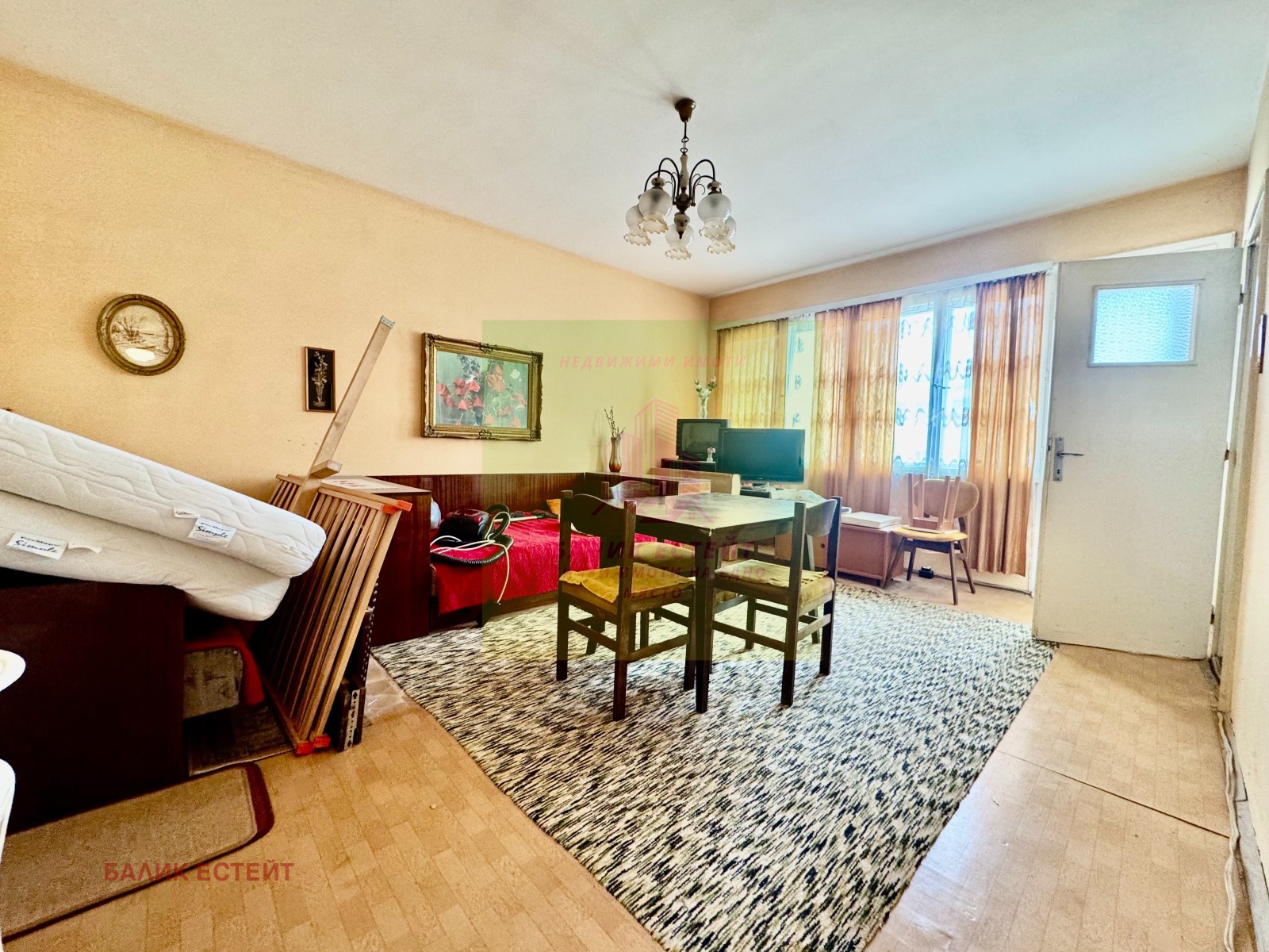 Продава 3-СТАЕН, гр. Добрич, Център, снимка 2 - Апартаменти - 52352748