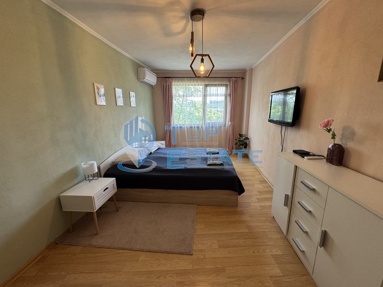 Продава ЕТАЖ ОТ КЪЩА, гр. Велико Търново, Стара част, снимка 5 - Етаж от къща - 54712971