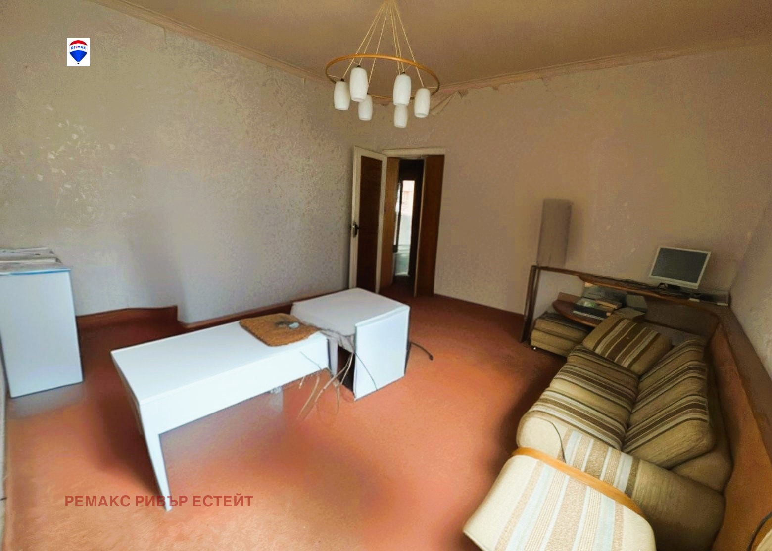 Продава КЪЩА, гр. Русе, Център, снимка 2 - Къщи - 50189005
