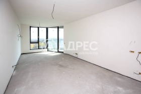 Продава  Многостаен, град София