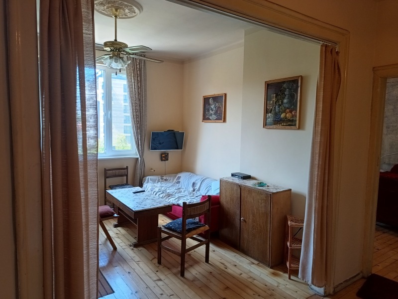 Til salg  1 soveværelse Sofia , Meditsinska akademiya , 73 kvm | 41925392 - billede [3]