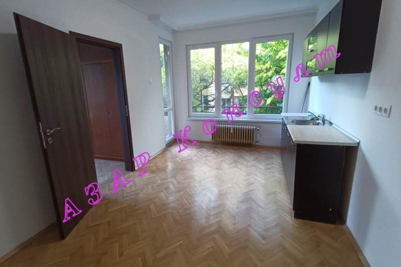 Продава 3-СТАЕН, гр. София, Медицинска академия, снимка 2 - Aпартаменти - 48137030