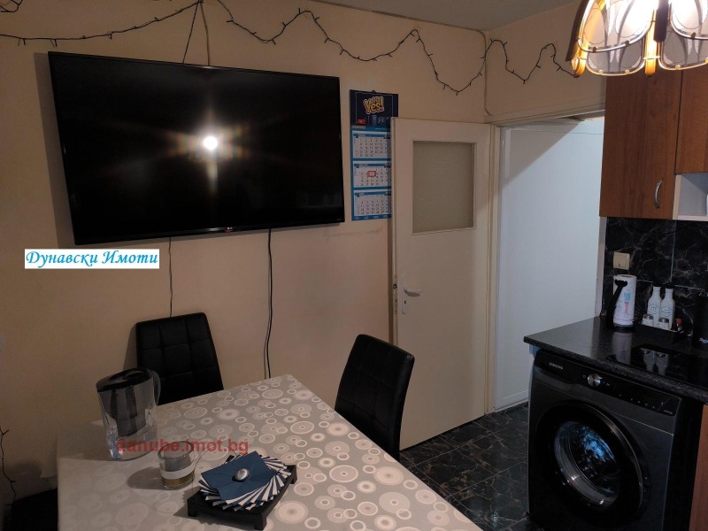 Продава 3-СТАЕН, гр. Русе, Център, снимка 2 - Апартаменти - 53450178