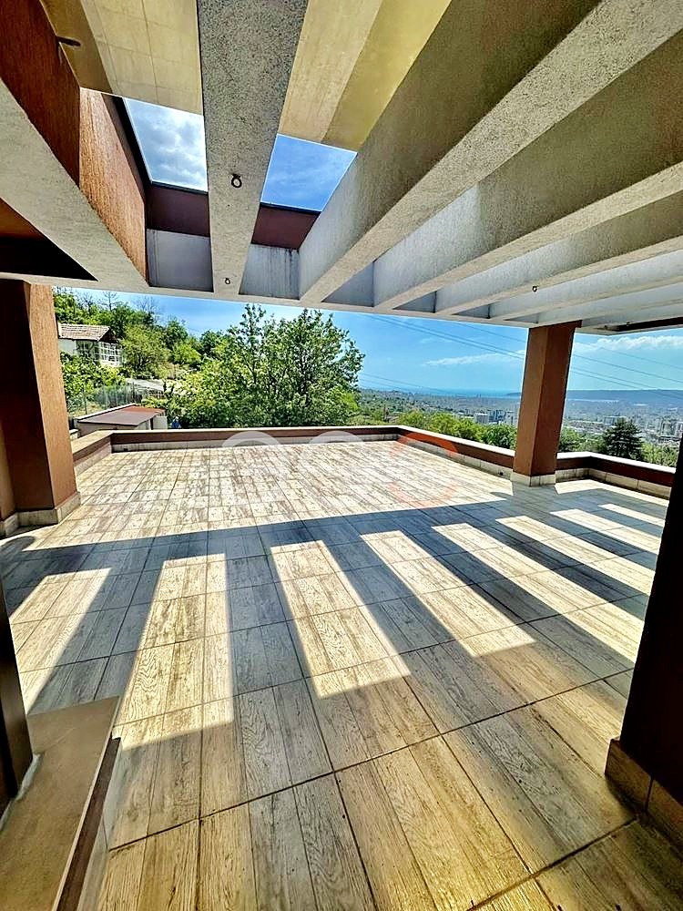 Продава КЪЩА, гр. Варна, м-т Планова, снимка 17 - Къщи - 55282972