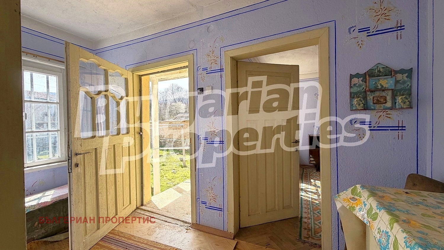 Продава КЪЩА, с. Елхово (Николаево), област Стара Загора, снимка 10 - Къщи - 54037562