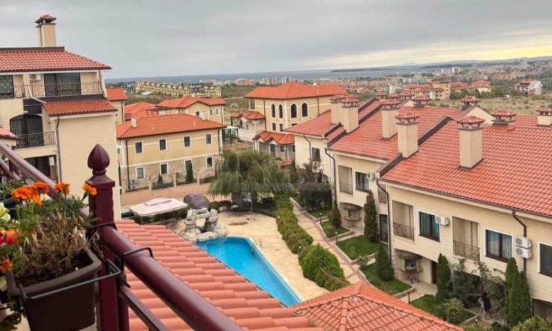 Προς πώληση  2 υπνοδωμάτια περιοχή Μπουργκάς , Κοτσαρητσα , 89 τ.μ | 56529798