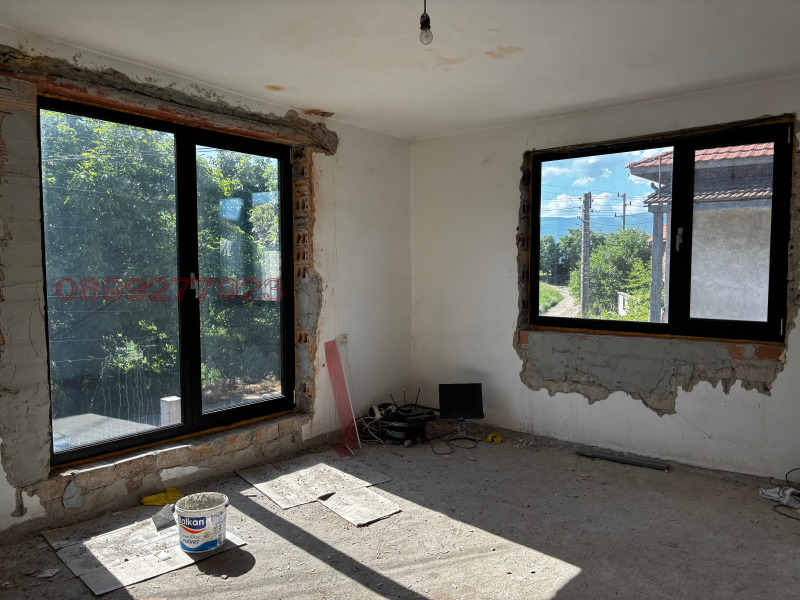 À venda  Casa região Plovdiv , Zlatitrap , 128 m² | 98256562 - imagem [8]