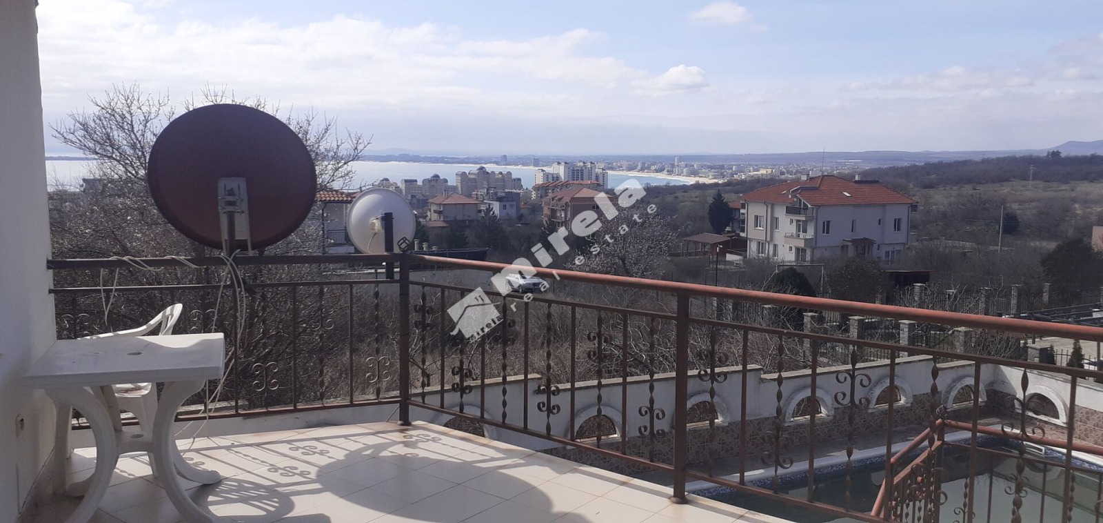 Продава КЪЩА, гр. Свети Влас, област Бургас, снимка 3 - Къщи - 53811085