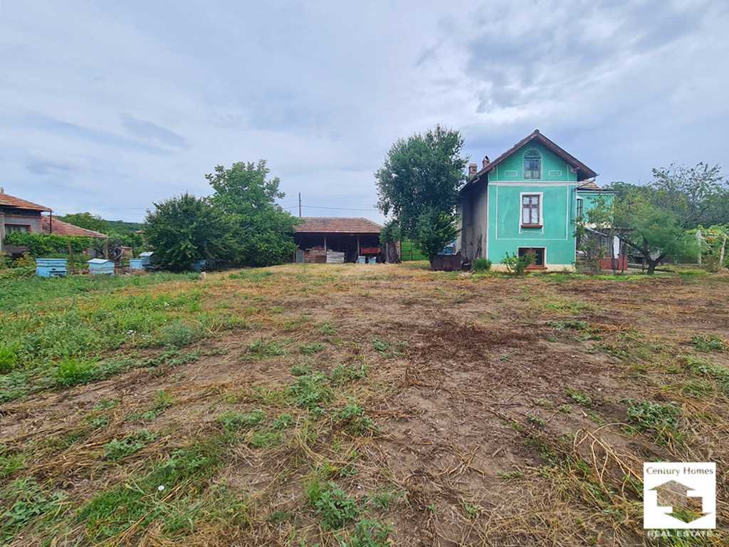Продава КЪЩА, с. Долна Липница, област Велико Търново, снимка 14 - Къщи - 55447951