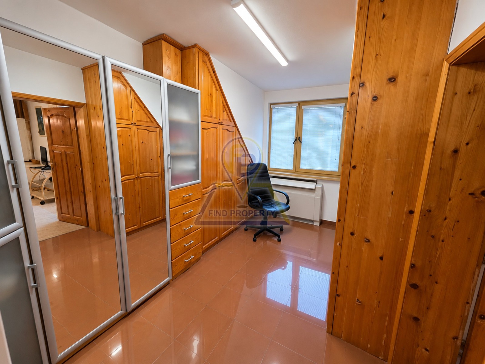������� ���������� | Imot.bg � ����������� 13