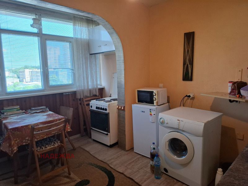 In vendita  Studio Pleven , Shirok tsentar , 42 mq | 12031616 - Immagine [2]