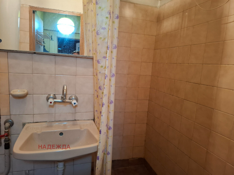 In vendita  Studio Pleven , Shirok tsentar , 42 mq | 12031616 - Immagine [7]