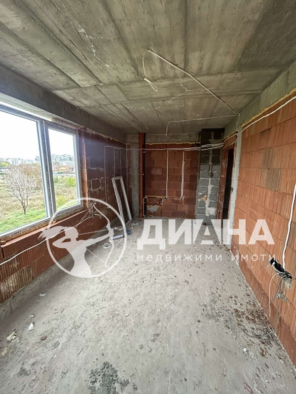 Продава  2-стаен град Пловдив , Остромила , 60 кв.м | 32959811 - изображение [2]
