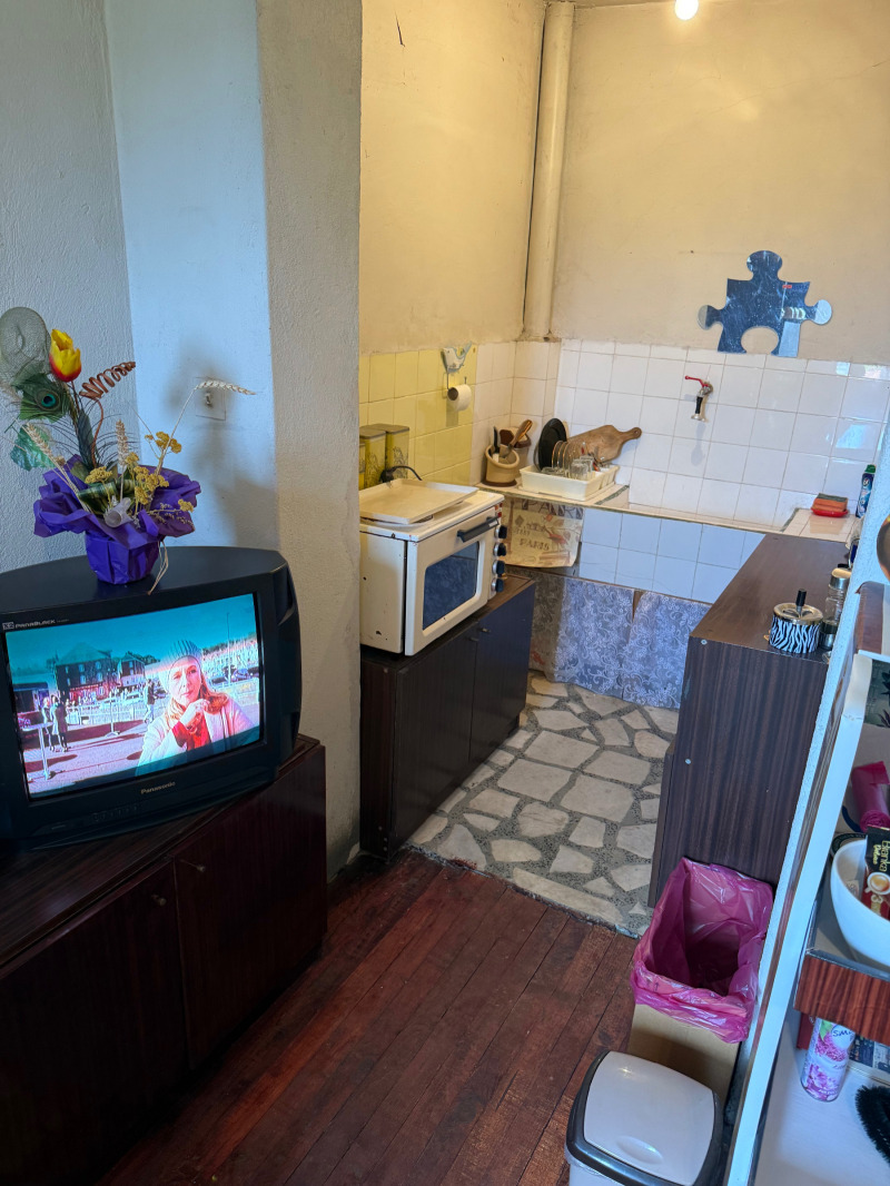 Продава  Къща област Благоевград , с. Огняново , 144 кв.м | 35571224 - изображение [3]
