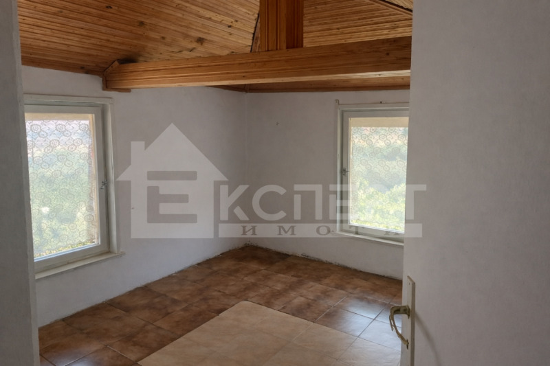 Продава КЪЩА, с. Бяга, област Пазарджик, снимка 8 - Къщи - 53429971