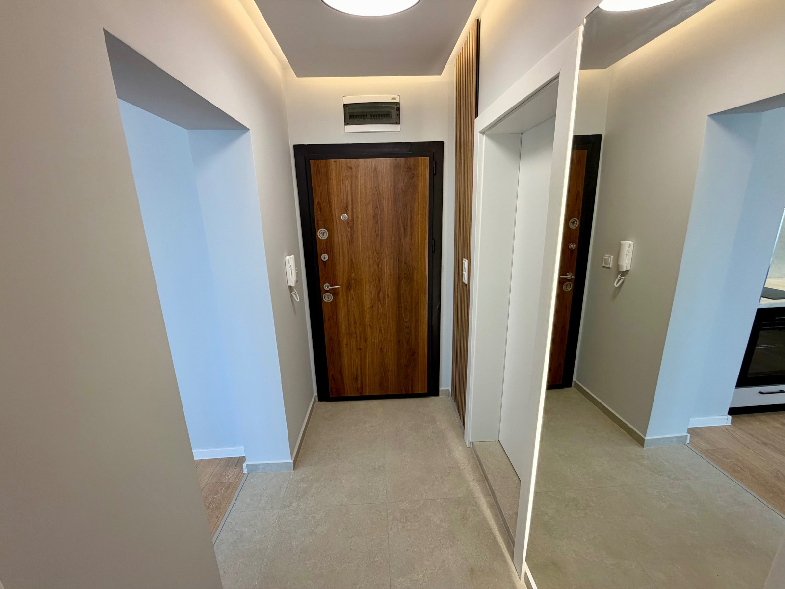 Продава 2-СТАЕН, гр. Пловдив, Остромила, снимка 11 - Апартаменти - 55838681